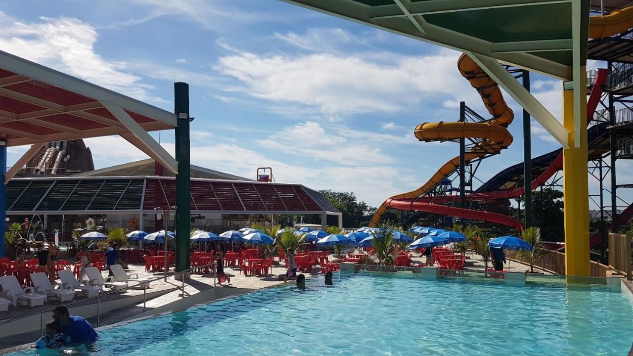 Piazza Diroma Acqua Park, Requinte E Diversao 卡达斯诺瓦斯 外观 照片