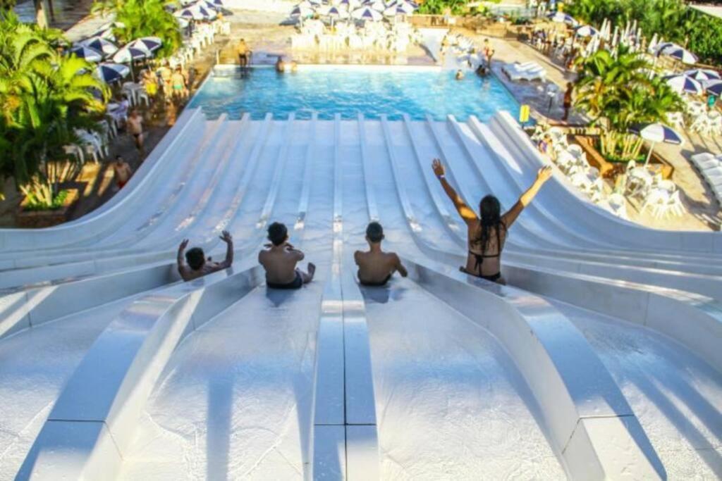 Piazza Diroma Acqua Park, Requinte E Diversao 卡达斯诺瓦斯 外观 照片