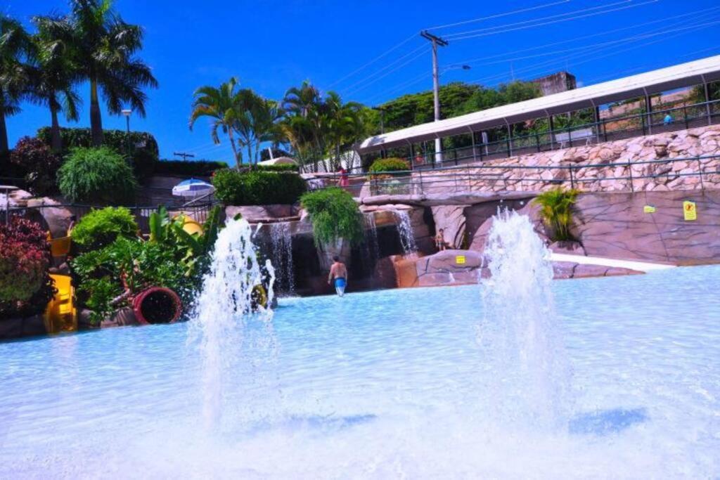 Piazza Diroma Acqua Park, Requinte E Diversao 卡达斯诺瓦斯 外观 照片